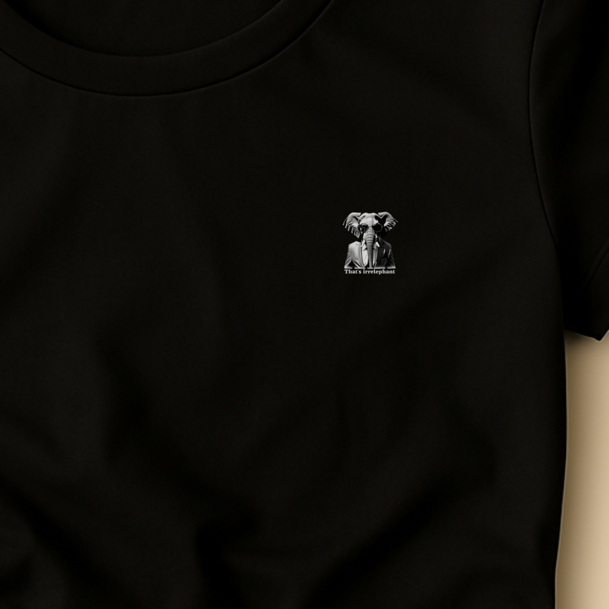 T-shirt dames ronde hals- That's irrelephant