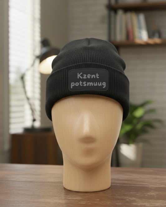 Muts met donkere print / Kzent potsmuug