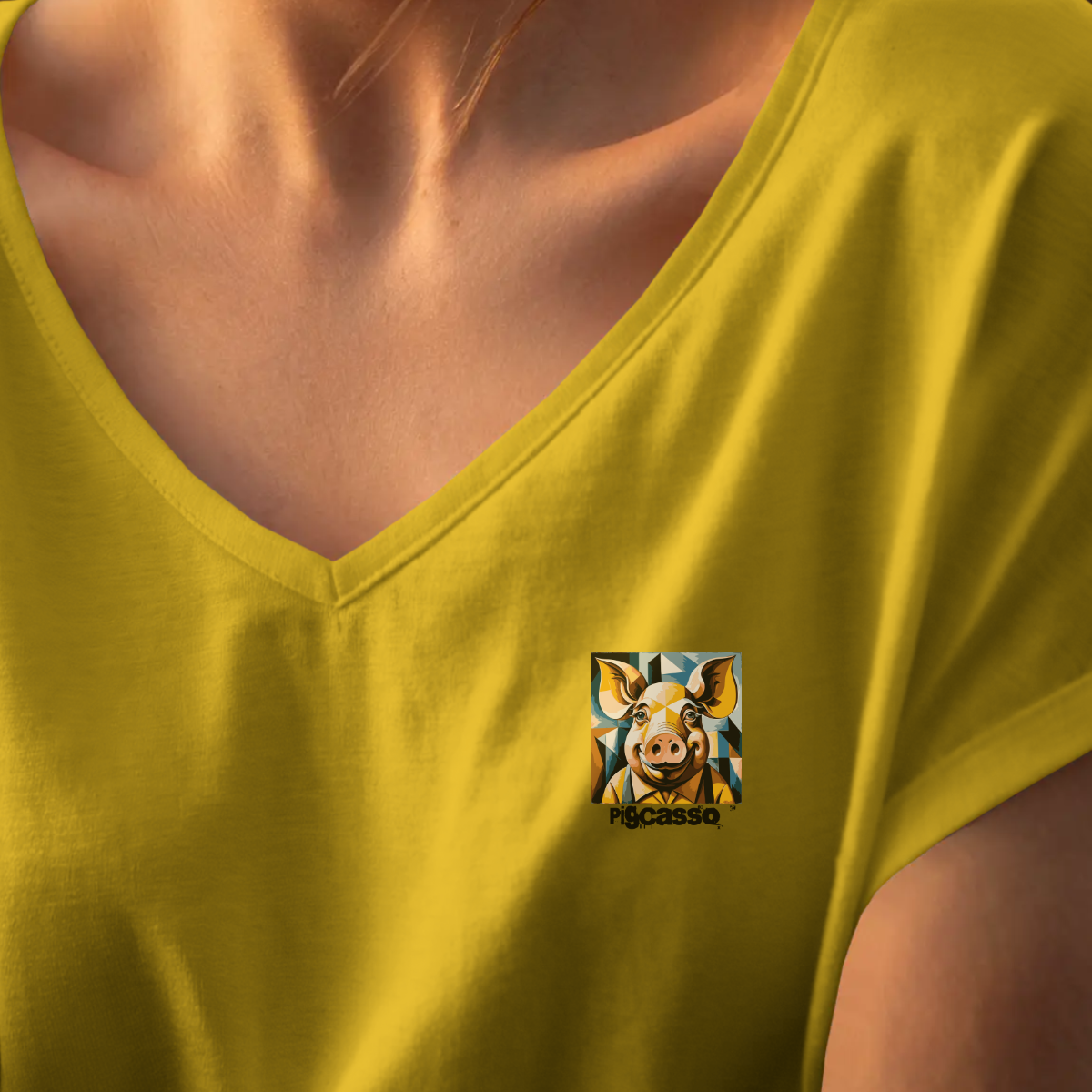 T-shirt dames V-hals - Pigcasso